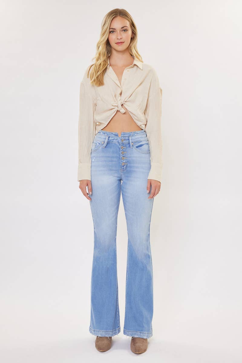 KANCAN LIGHT WASH FLARE JEANS