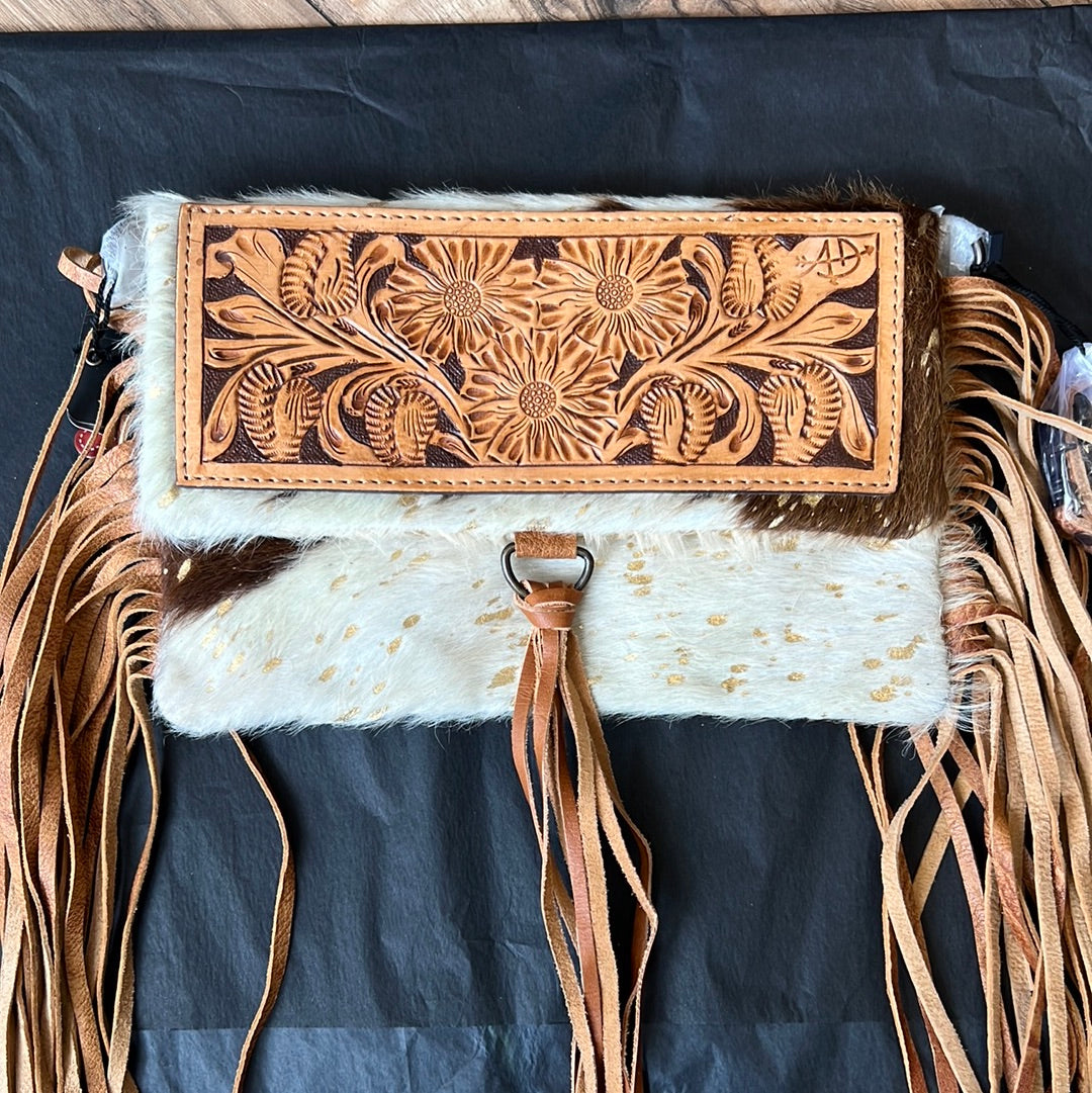 COWHIDE TOOLED LEATHER PURSE